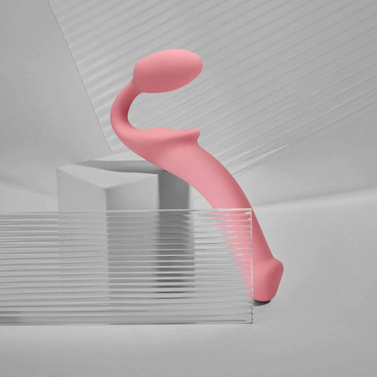 Strap-on-me - Strap-on en silicone souple - Taille moyenne - Rose