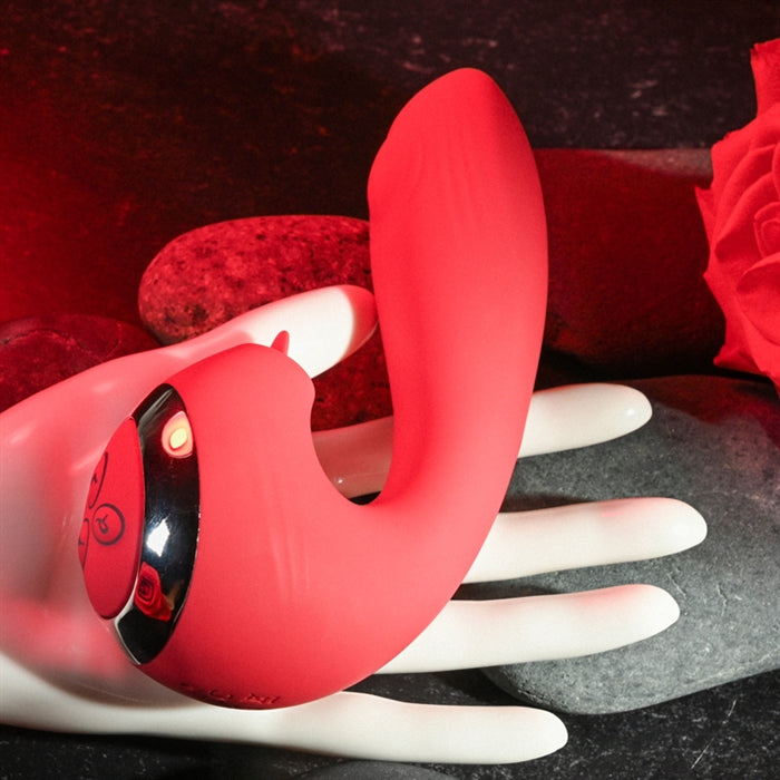 Eve's Clit Loving Thumper Vibe - Silicone