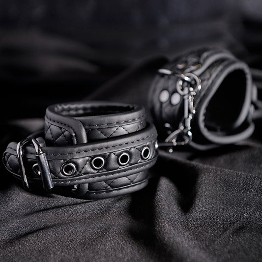 EVE'S FETISH DREAMS WRIST CUFFS
