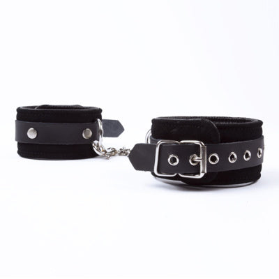 Mademoiselle Morgane - Menottes noires