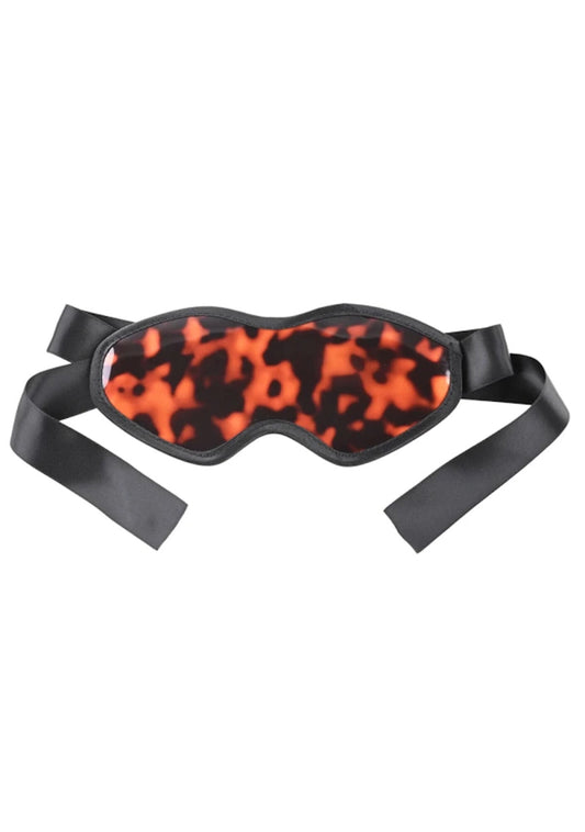 Sincèrement, Amber Blindfold